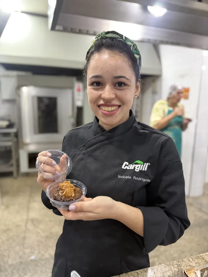 Doce finalizado servido no pote